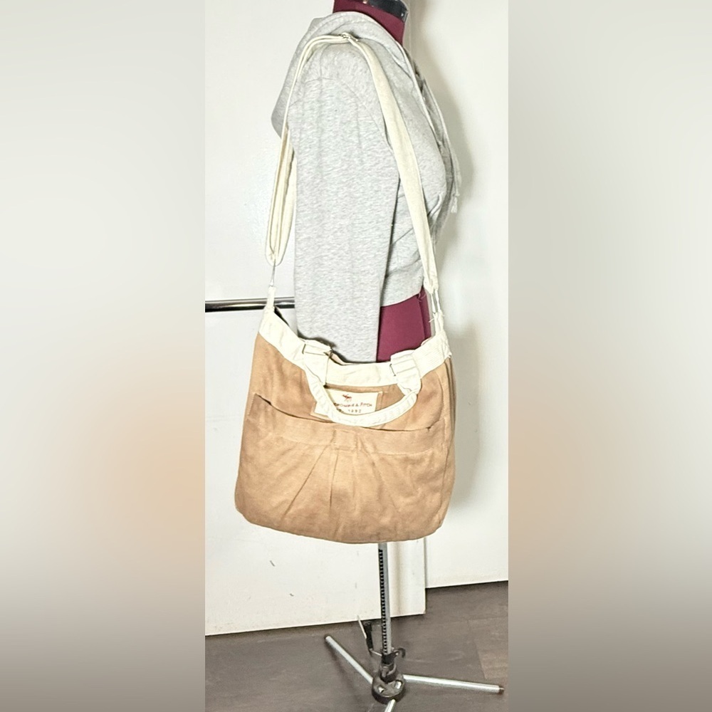 Abercrombie & Fitch Tan  Shoulder Bag